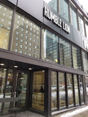 Café Humble Lion (McGill College) by null