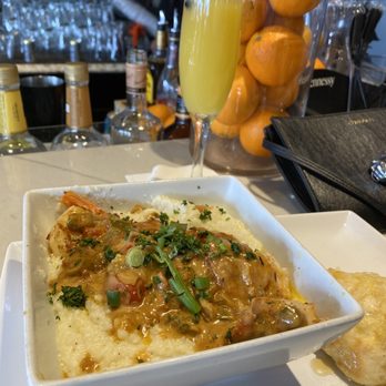 Gochas Breakfast Bar | Cascade - Shrimp and grits of another customer - Wine Bars Near Me - Atlanta, Georgia Gochas Breakfast Bar | Cascade - Shrimp and grits of another customer - Wine Bars Near Me - Atlanta, Georgia