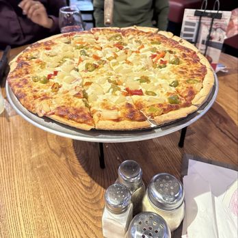 Giordano's - Thin crust pizza - Pizza Near Me - Chicago, Illinois Giordano's - Thin crust pizza - Pizza Near Me - Chicago, Illinois
