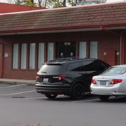 Laughlin Insurance - Laughlin Insurance - 10746 NE Halsey St