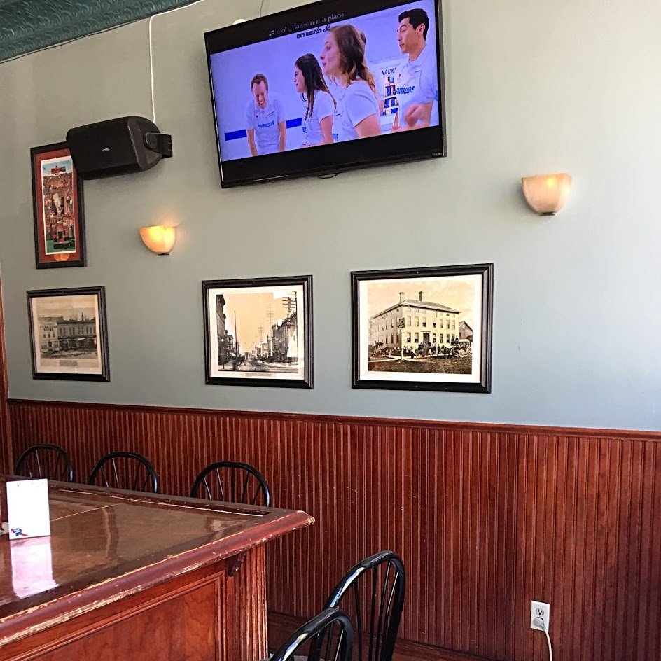 ARGUS BAR & GRILL 17 Photos & 60 Reviews 123 E Main St, Madison, Wisconsin Bars