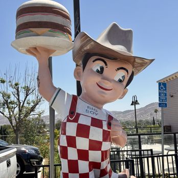 Bob's Big Boy - American Near Me - Norco, California Bob's Big Boy - American Near Me - Norco, California