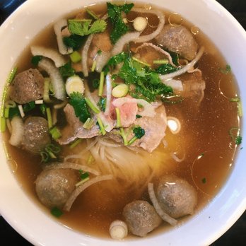 Pho Saigon - pho w/ rare steak + meatball - Vietnamese Near Me - West Hartford, Connecticut