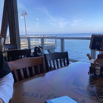 Bubba Gump Shrimp - Awesome view - Seafood Near Me - Monterey, California