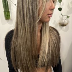 Kaitlyn Miller At The Bungalow Salon - Heavy highlight, tone, and root smudge