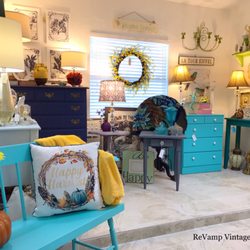 ReVamp Vintage Market