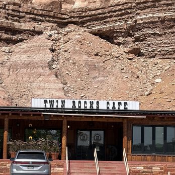 Twin Rocks Cafe - Cafes Near Me - Bluff, Utah Twin Rocks Cafe - Cafes Near Me - Bluff, Utah