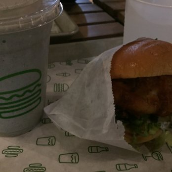 Shake Shack Old Orchard - Burgers Near Me - Skokie, Illinois Shake Shack Old Orchard - Burgers Near Me - Skokie, Illinois