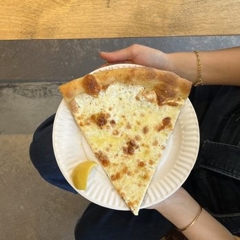 Fini Pizza - Pizza Near Me - Brooklyn, New York