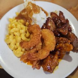Royal Buffet - Mashed potatoes & gravy (6/10), teriyaki chicken (5/10), general tso's chicken (7/10), fried shrimp (0/10), macaroni & cheese (0/10)
