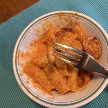 Bella Regina - "Vegetarian" Riggies with a giant piece of chicken - Italian Near Me - Utica, New York