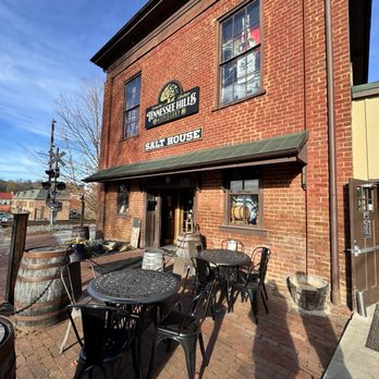 Tennessee Hills Distillery - Distilleries Near Me - Jonesborough, Tennessee
