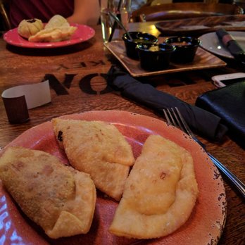 Ché - Empanadas! Jerk Chicken, onion & cheese and mushroom Swiss! - Argentine Near Me - Cincinnati, Ohio