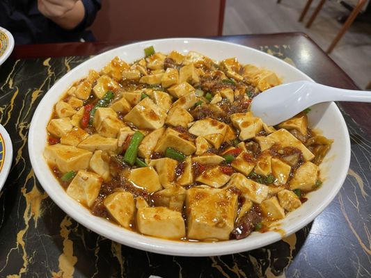 Mei Lai Wah | Wonton Noodle Garden by null