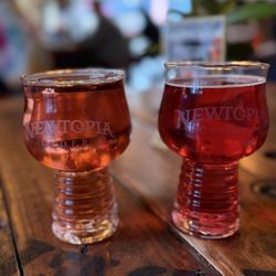 Newtopia Cyder - Shadow Bloom and Venom