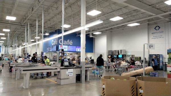 Sam's Club by null