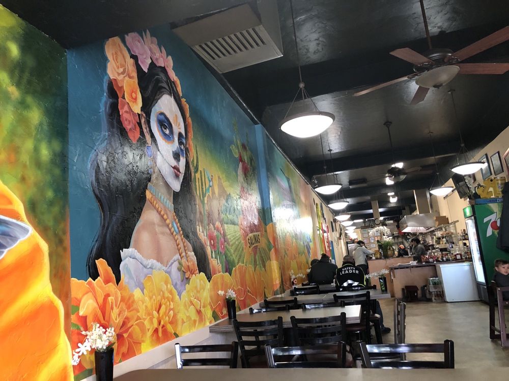 El Colibri Restaurant and Deli