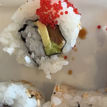 Umami Sushi Bar & Pho - Tobiko roll - Sushi Bars Near Me - Aurora, Colorado Umami Sushi Bar & Pho - Tobiko roll - Sushi Bars Near Me - Aurora, Colorado