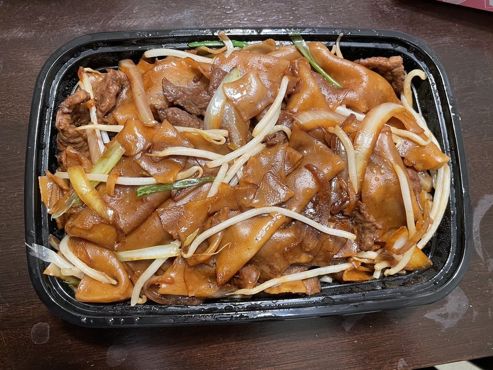 QUEEN’S CHOPSTICK Updated October 2024 65 Photos & 174 Reviews