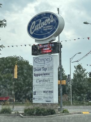 Pompei Elmwood Park by null