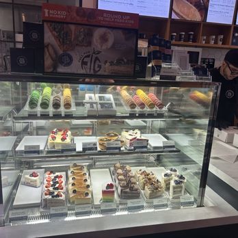 Paris Baguette - Bakeries Near Me - Los Angeles, California Paris Baguette - Bakeries Near Me - Los Angeles, California