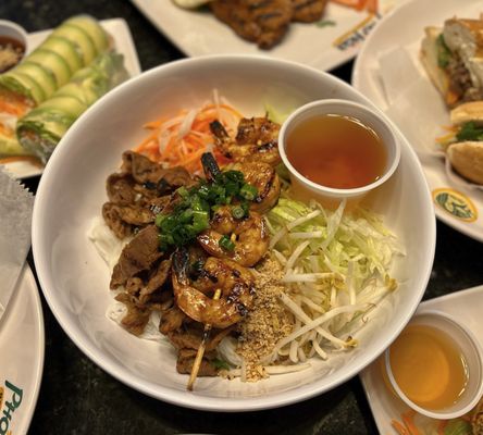 Pho Hoa + Jazen Tea (Lafayette) by null