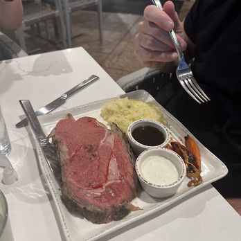Tula's Kitchen - Prime rib - New American Near Me - Albuquerque, New Mexico