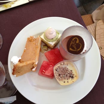 Kai Market - Desserts - Breakfast & Brunch Near Me - Honolulu, Hawaii Kai Market - Desserts - Breakfast & Brunch Near Me - Honolulu, Hawaii