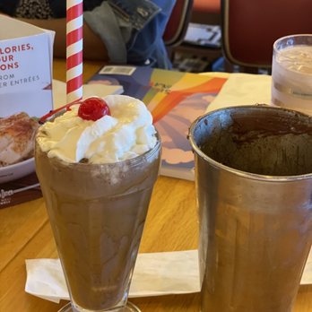 Silver Diner - Nutella chocolate shake with Oreo - Diners Near Me - Gaithersburg, Maryland Silver Diner - Nutella chocolate shake with Oreo - Diners Near Me - Gaithersburg, Maryland