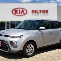 Peltier Kia Tyler Cars