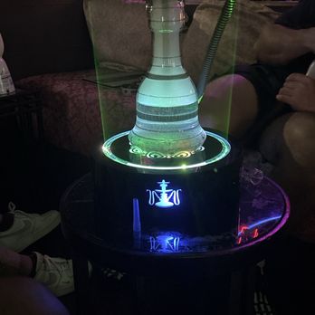 Hookahookah Lounge - Hookah Bars Near Me - Honolulu, Hawaii