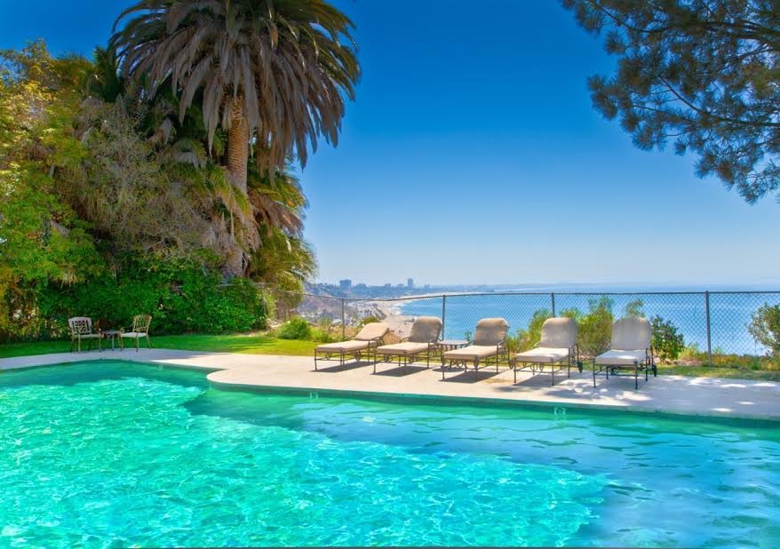 PACIFIC GARDEN APARTMENTS Updated August 2024 Request Information