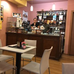 Chocolat D'Art - Stanno preparando il mio caffè con tre correzioni di cioccolato