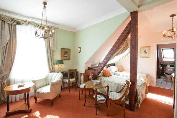 Hotel "Belle Epoque" by null