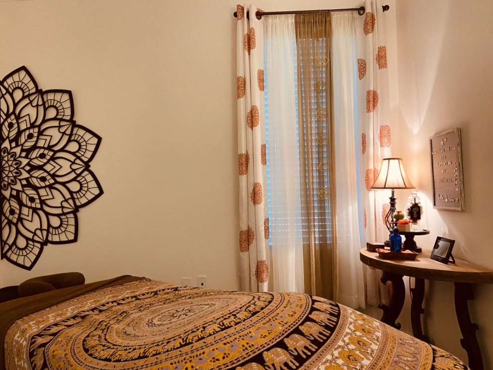 QUIETUDe Massage Therapy & Bodywork Logo