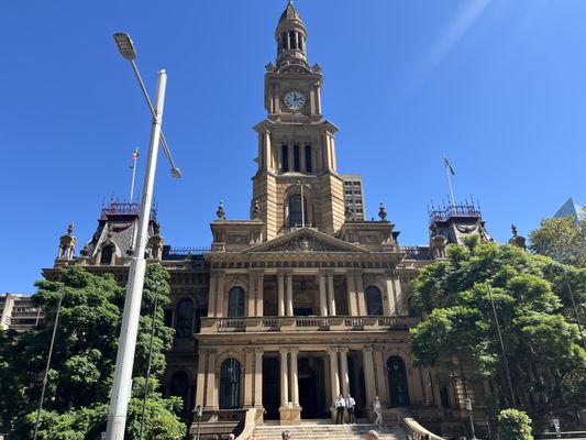 Sydney Town Hall by null