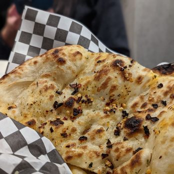 Khazana - By Chef Sanjeev Kapoor - Naan - Indian Near Me - Toronto, Ontario