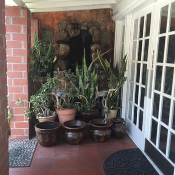 DR. Lim Dental - Cool and relaxing entrance - General Dentistry Near Me - Bellflower, California