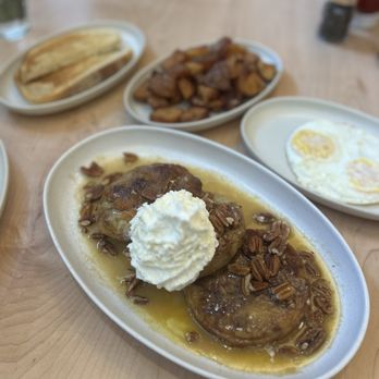 CRU PVD Kitchen & Bar - Breakfast & Brunch Near Me - Providence, Rhode Island