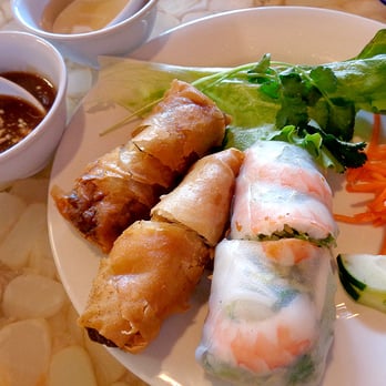 Tea Light Cafe - Egg rolls and spring roll that come with the Tea Light Special. - Vietnamese Near Me - Phoenix, Arizona Tea Light Cafe - Egg rolls and spring roll that come with the Tea Light Special. - Vietnamese Near Me - Phoenix, Arizona