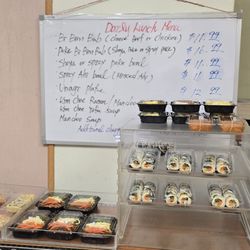 Happy Mini Mart - Gran and go items with plate/bowl menu