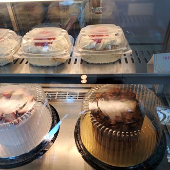 Oh Yeah Cakes - Bakeries Near Me - San Antonio, Texas