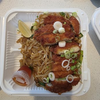 LAVA - Fried chicken pad Thai - Thai Near Me - Lombard, Illinois LAVA - Fried chicken pad Thai - Thai Near Me - Lombard, Illinois