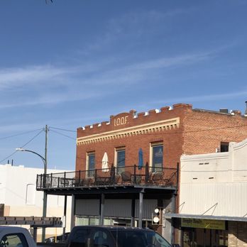 4th & Main Downtown Grill - The Patio!!! I shall be visiting this place in the summer - Steakhouses Near Me - Wray, Colorado