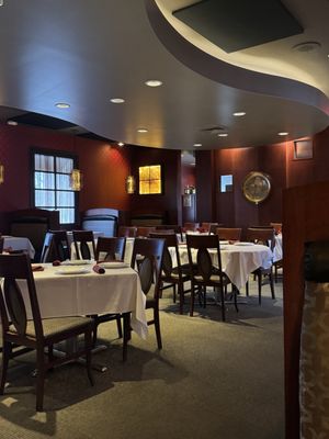 Hong Hua Fine Chinese Dining by null