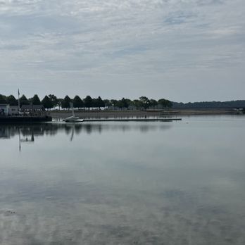 Sullivan's Castle Island - View while eating outside - Seafood Near Me - Boston, Massachusetts