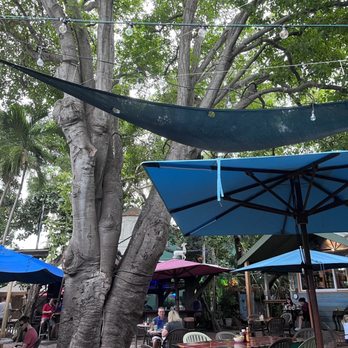 Blue Heaven - Outdoor dining - Breakfast & Brunch Near Me - Key West, Florida Blue Heaven - Outdoor dining - Breakfast & Brunch Near Me - Key West, Florida