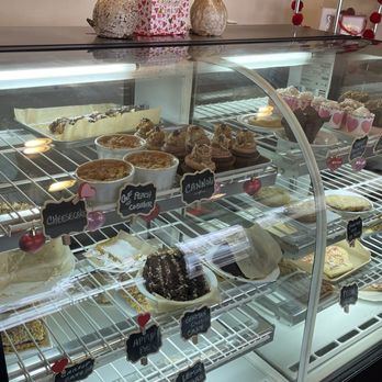Lido Cafe - Pastries - Comfort Food Near Me - Carmichael, California