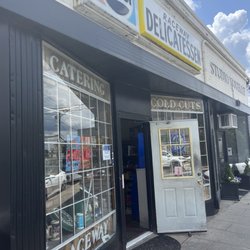 Raceway Delicatessen