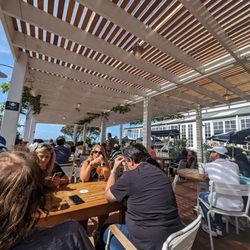 Portsea Hotel - Outside seating